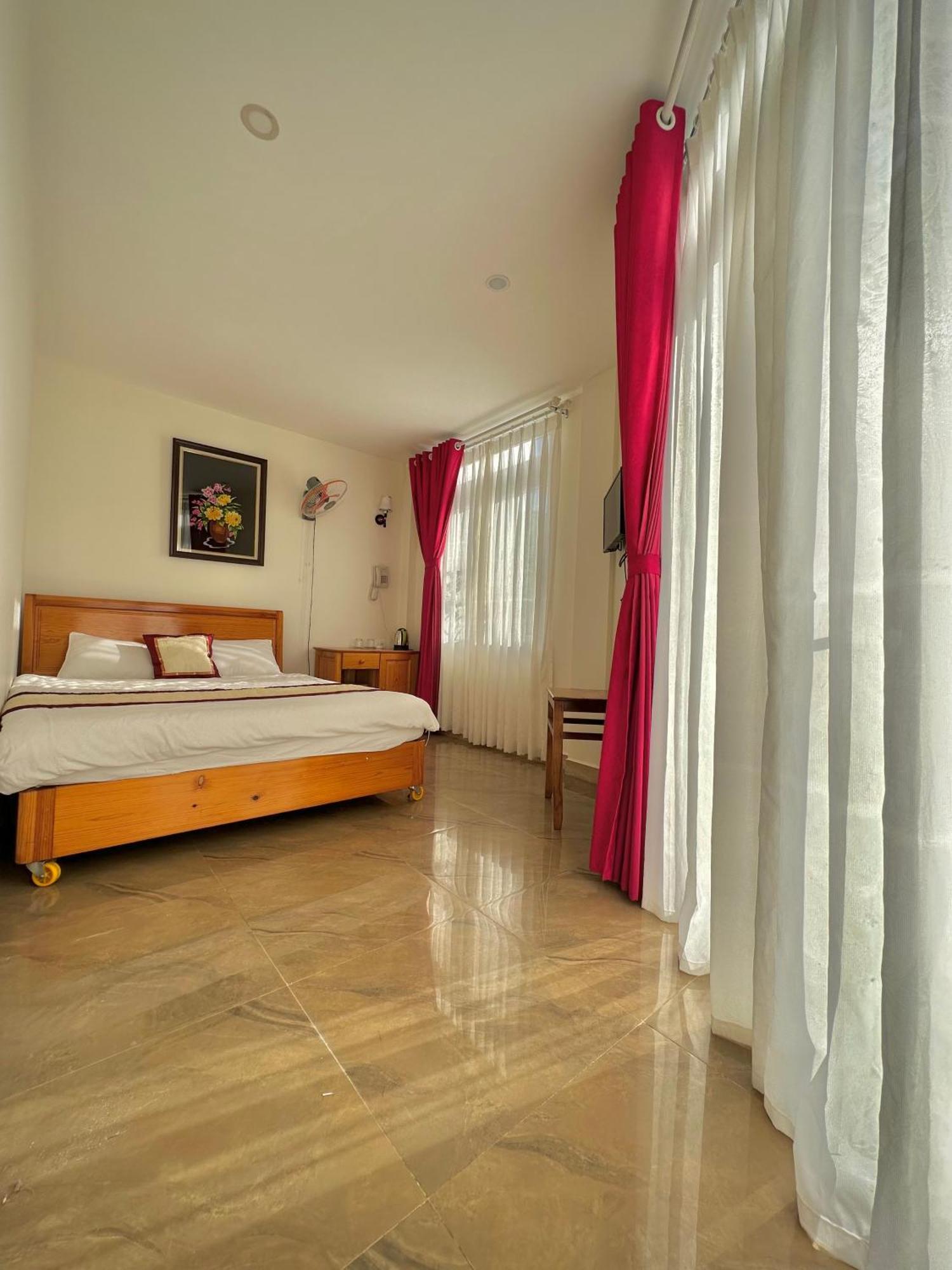 Khách Sạn Mỹ Hằng Dalat Exterior foto
