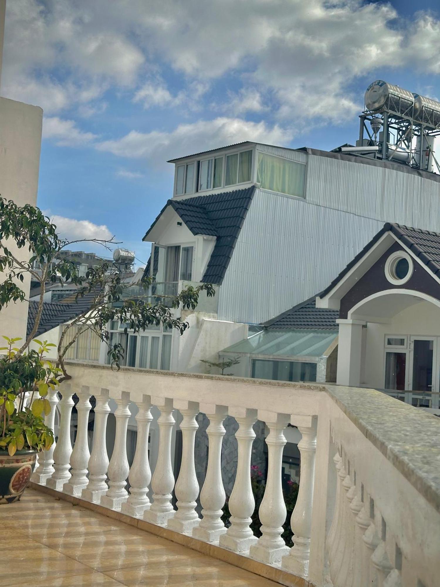 Khách Sạn Mỹ Hằng Dalat Exterior foto